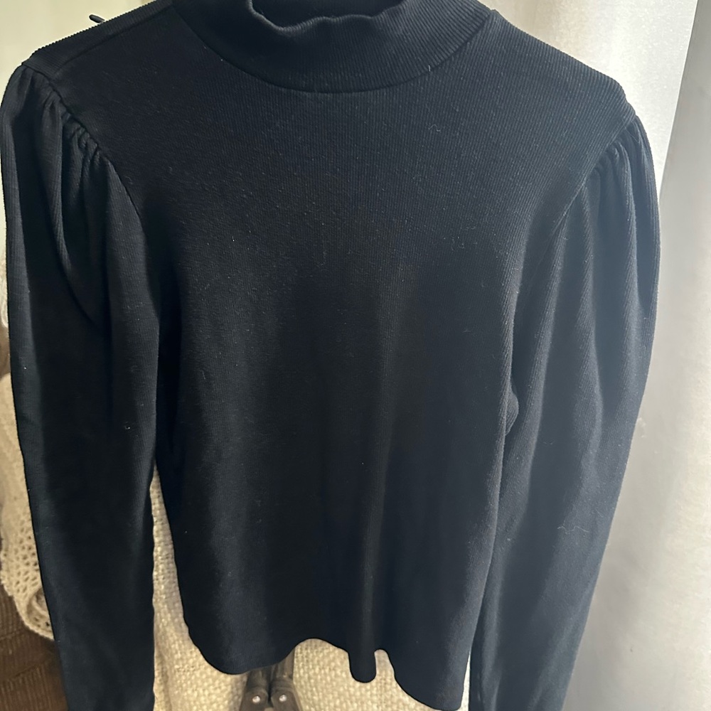 GAP Black Turtleneck Sweater